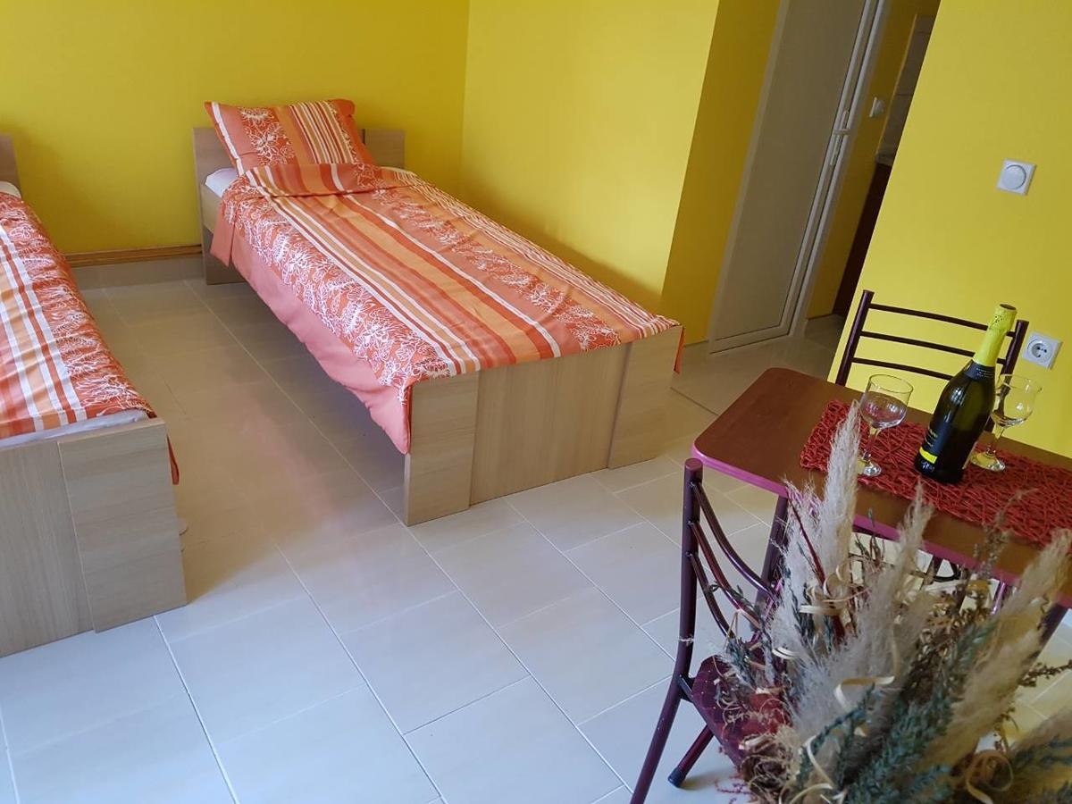 Guest House Ohrid Trpeski Exterior photo